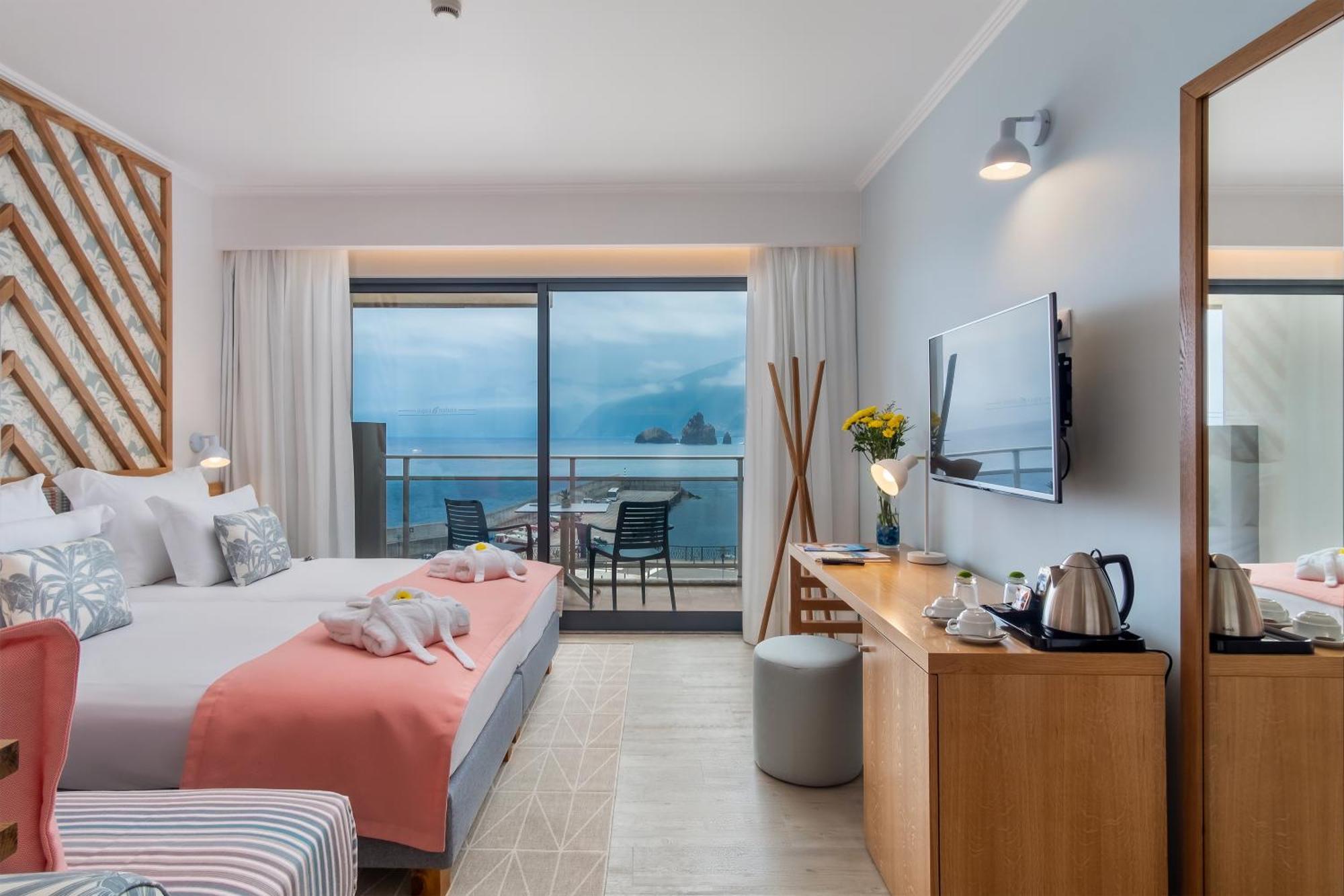Chambre Double ou Lits Jumeaux Supérieure - Vue sur Mer