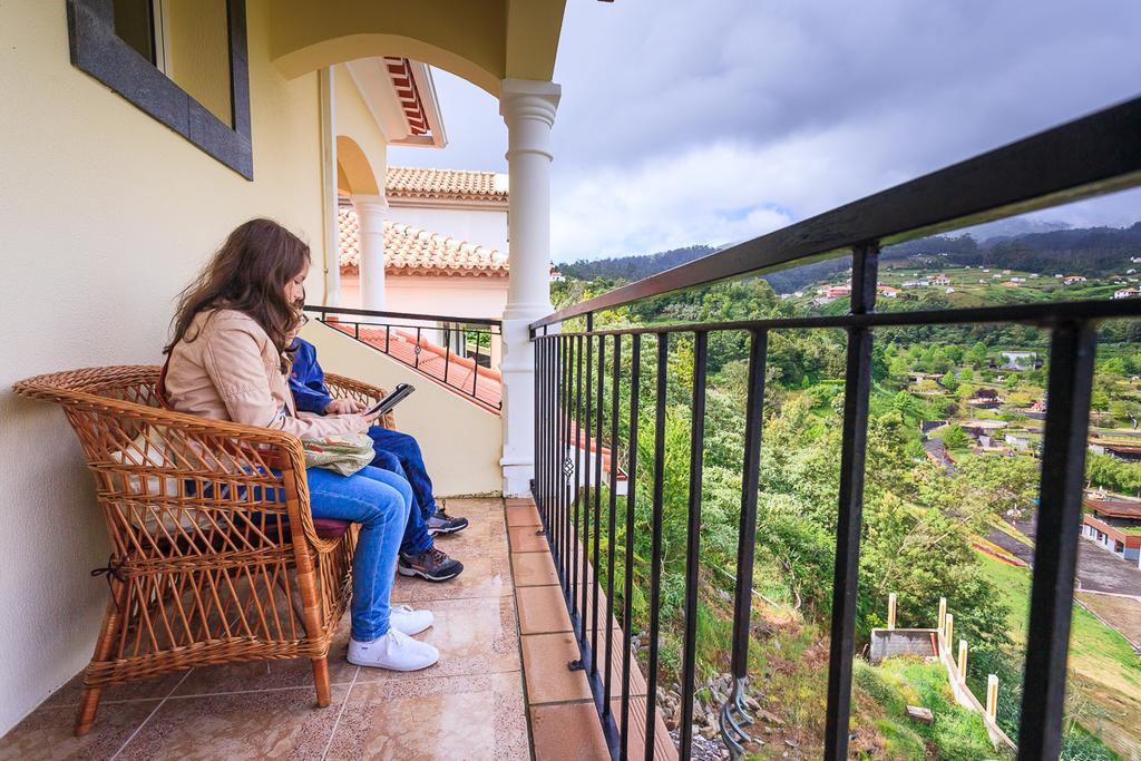 Apartment with Mountain View,153744577:JPEG