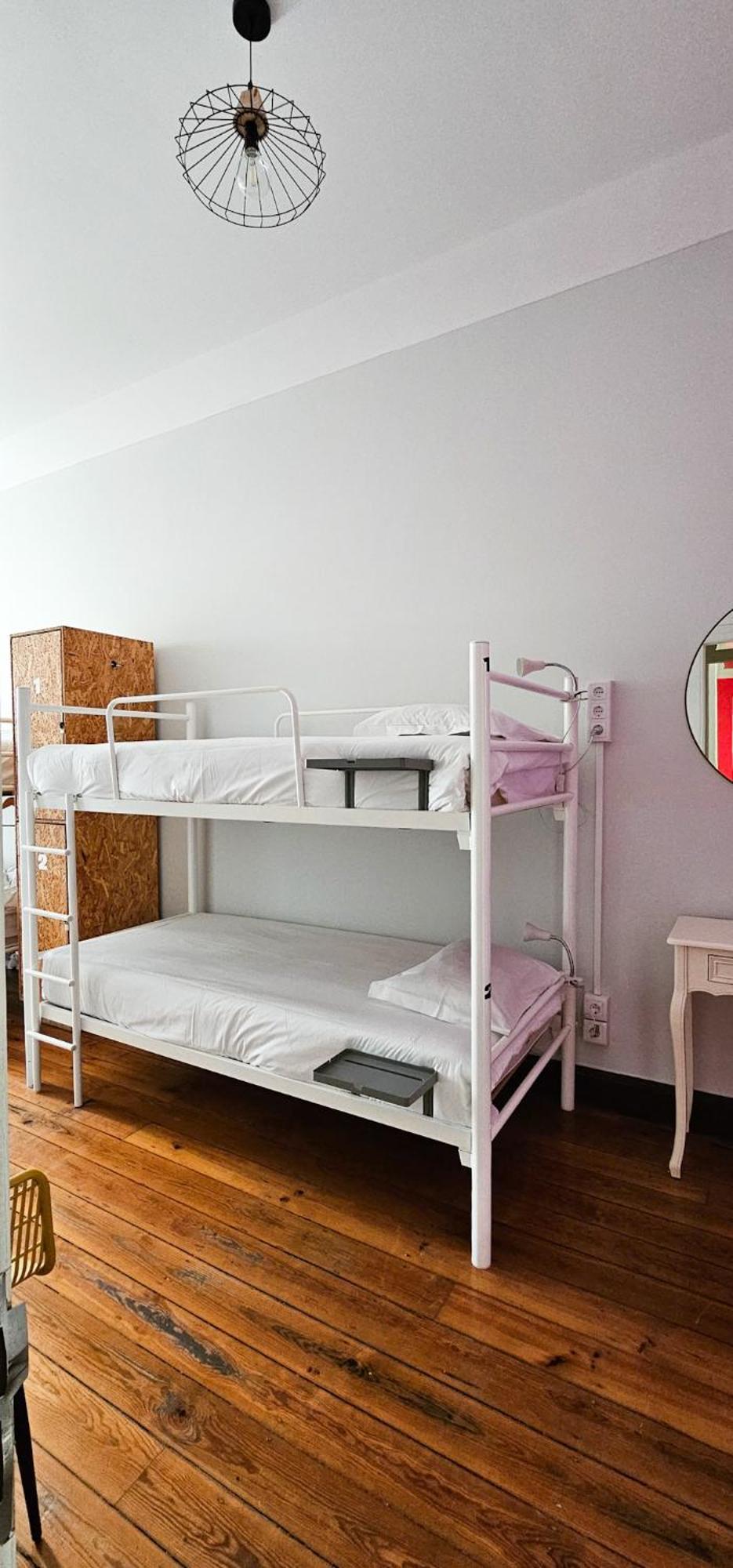 Bed 4-Bed Female Dormitory Room