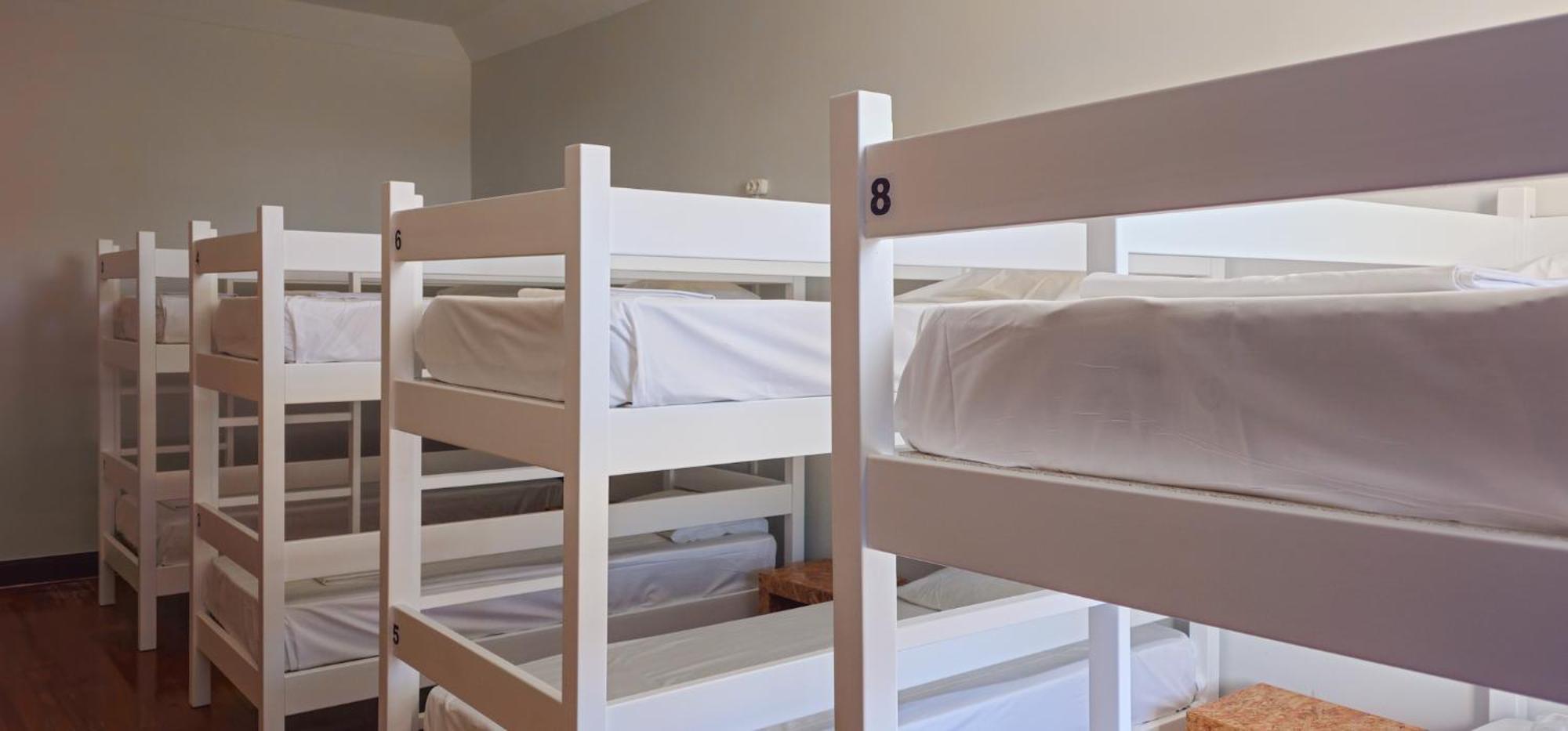 Bed 8-Bed Mixed Dormitory Room