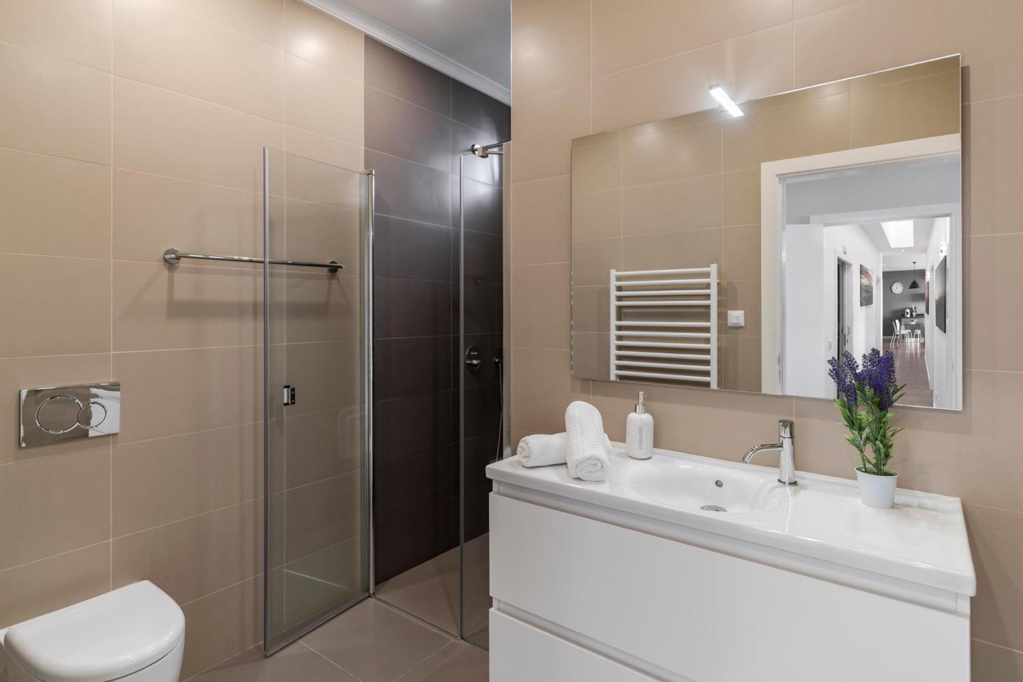 Three-Bedroom Villa,1699123700:JPEG