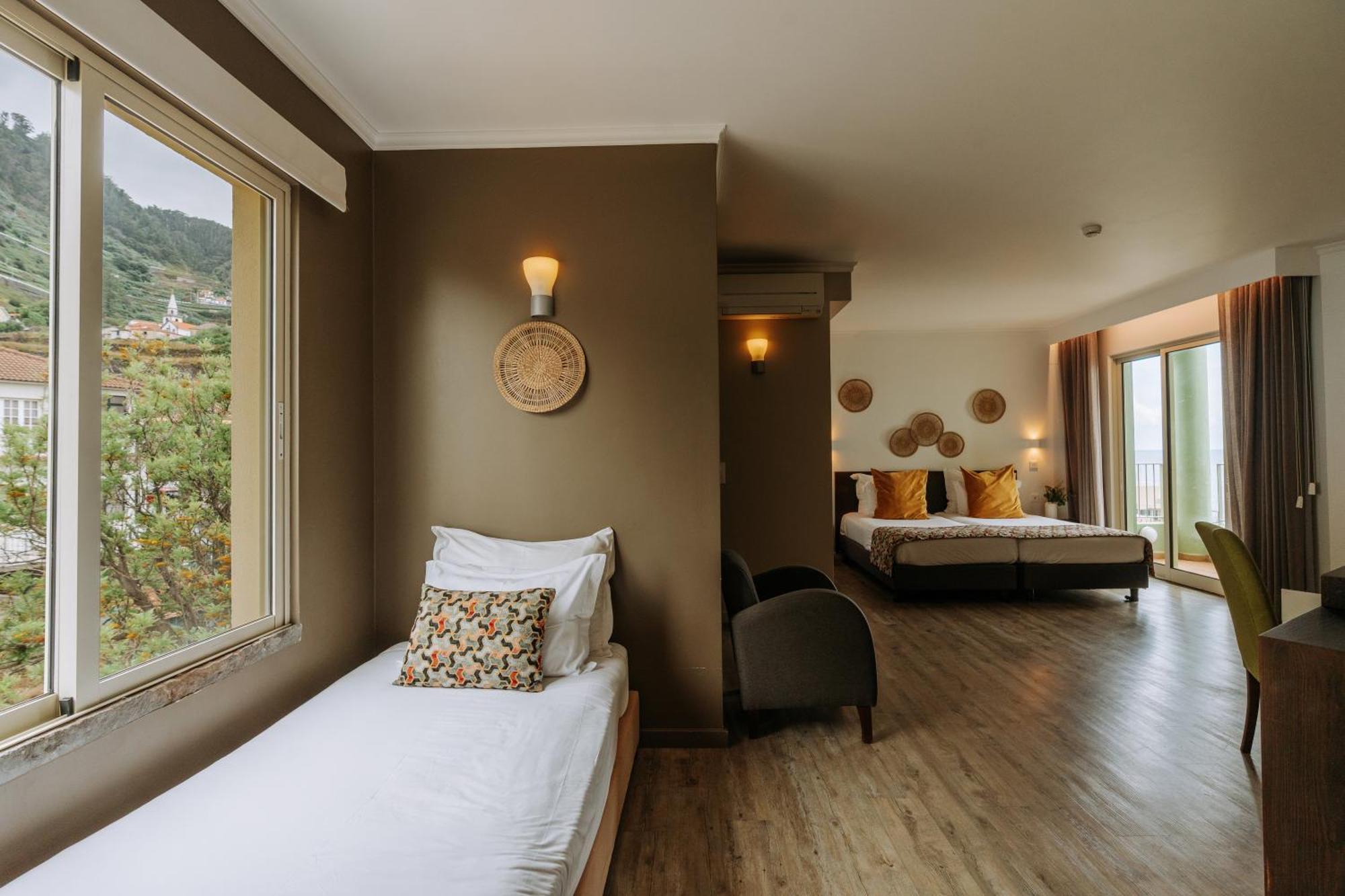 Chambre Lits Jumeaux avec Lit d’Appoint