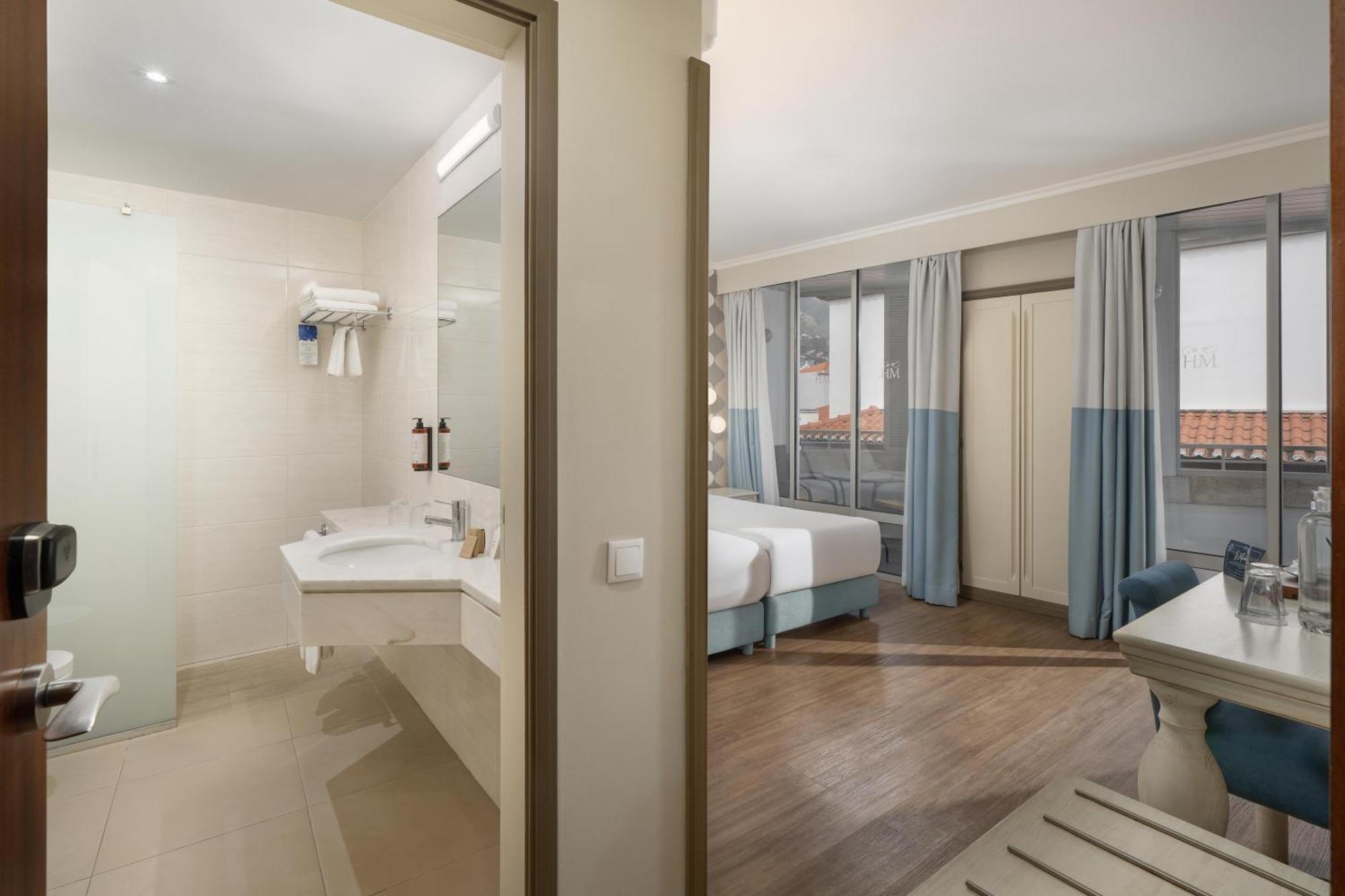 Superior Twin Room Balcony
