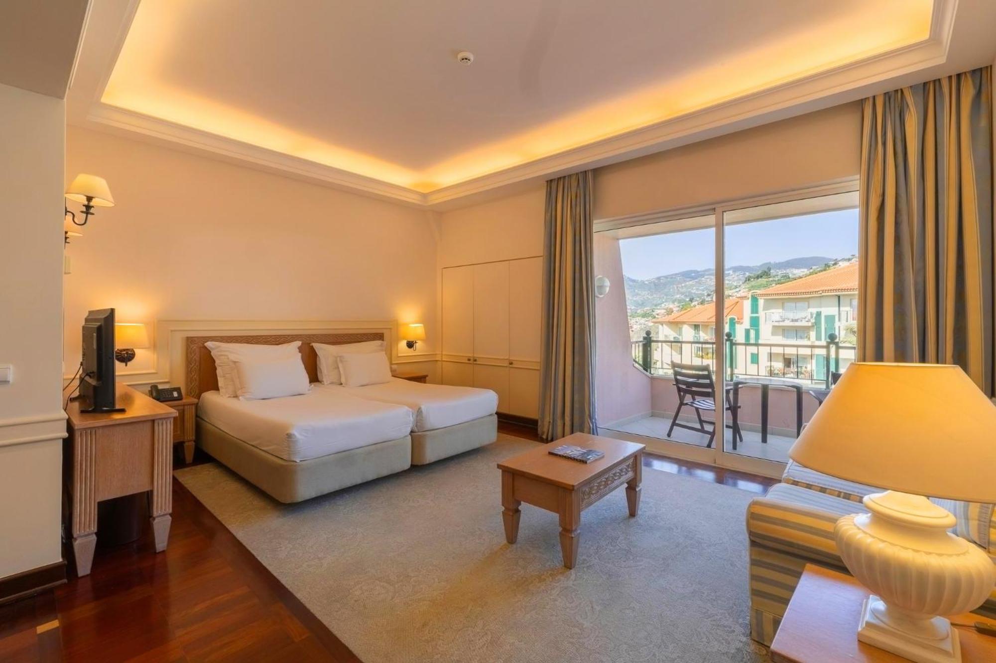 Superior Deluxe Twin Room
