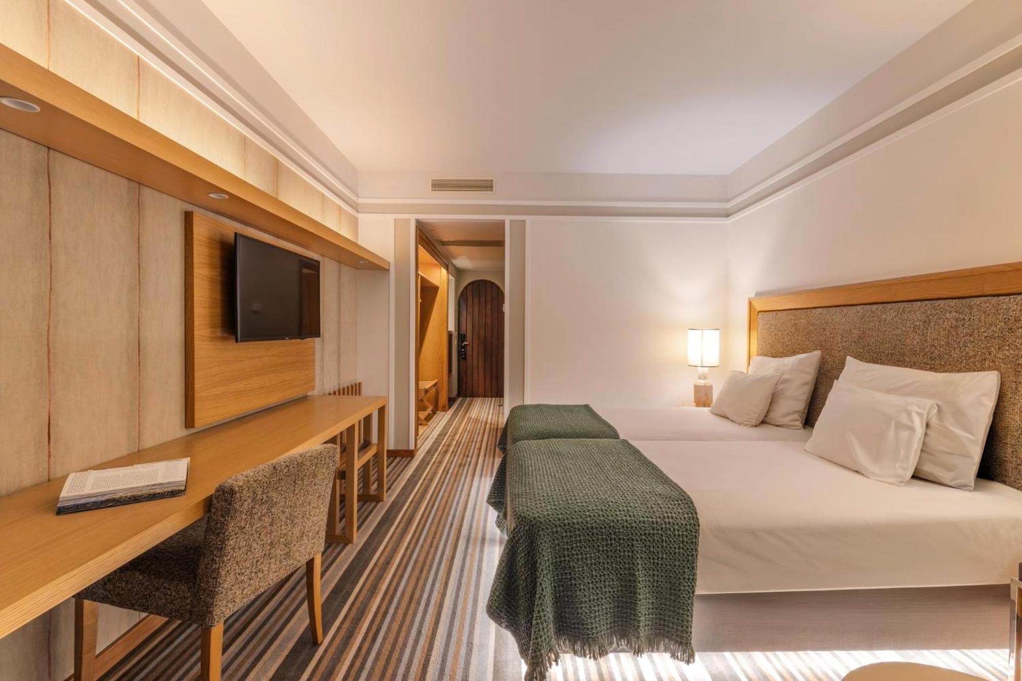 Superior Twin Room with Sea View