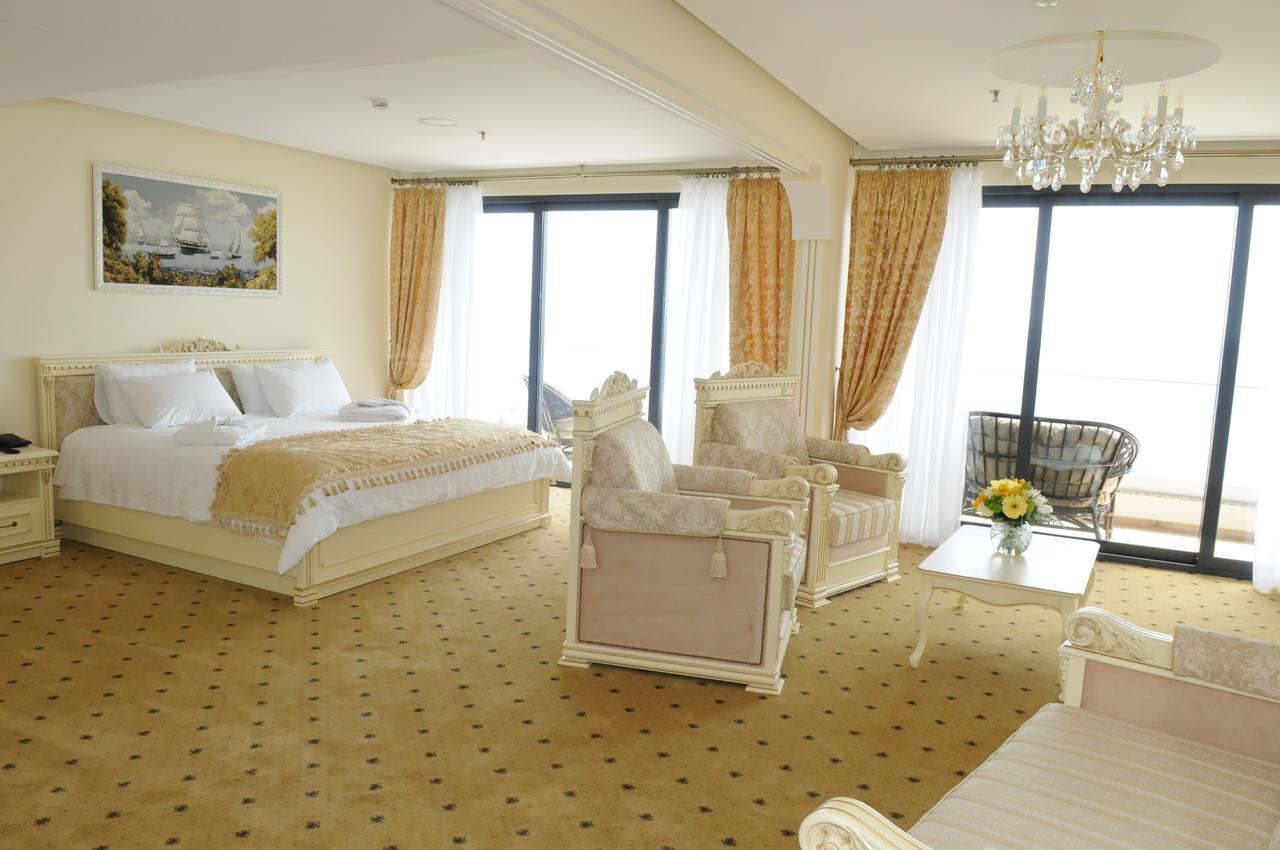 Chambre Double Deluxe avec Balcon - Vue sur Mer