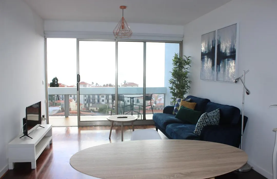 D Apartment - Your Home With Breathtaking Views-1