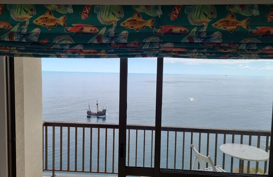Ocean At Your Feet!-1