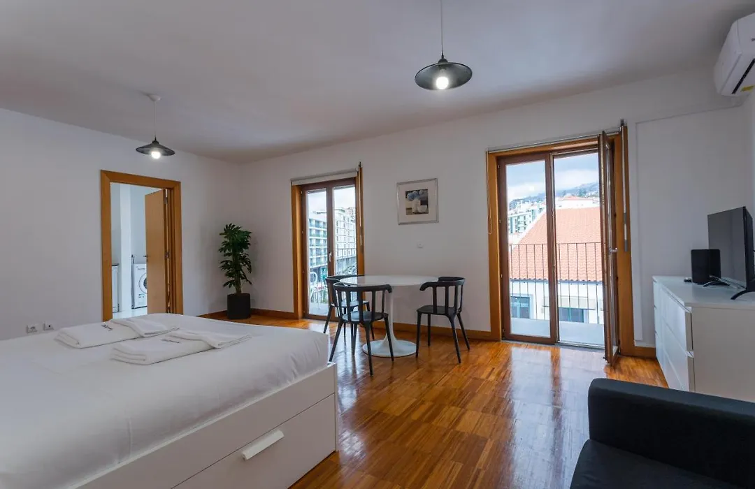 Flh Funchal Studio With Balcony-1