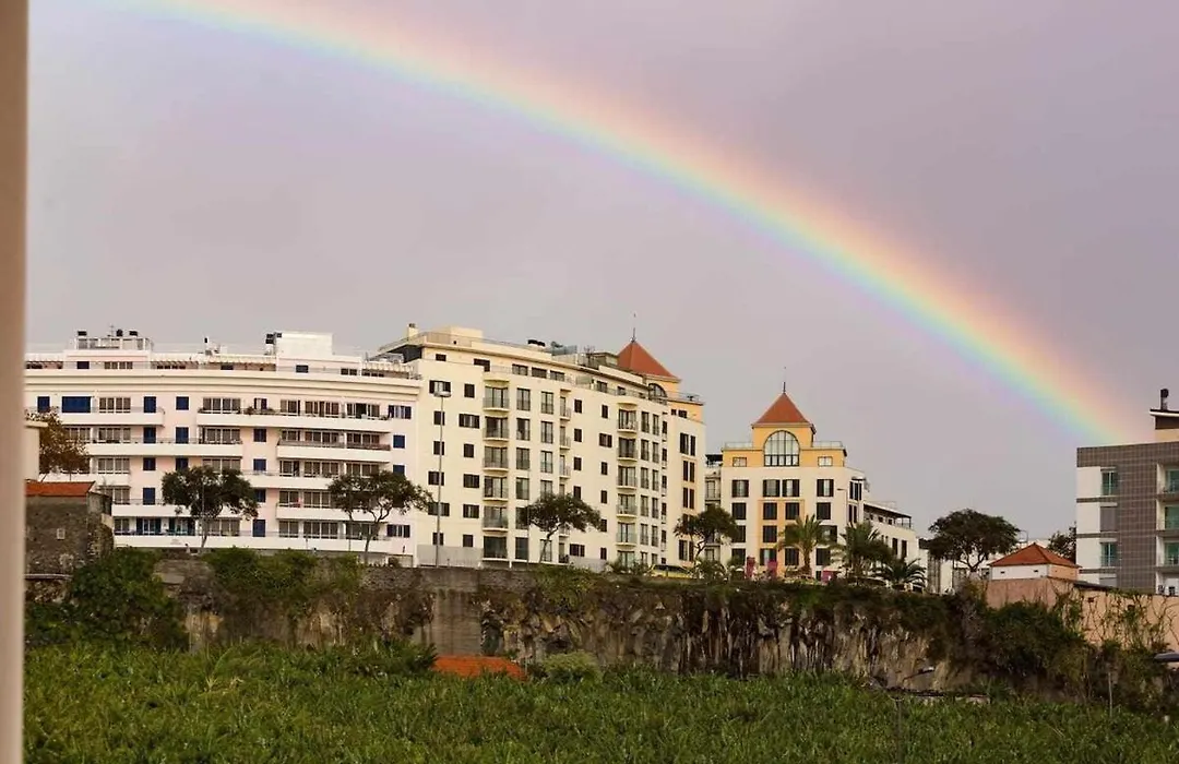 Elena'S Apartment - Nice Sea Views-1