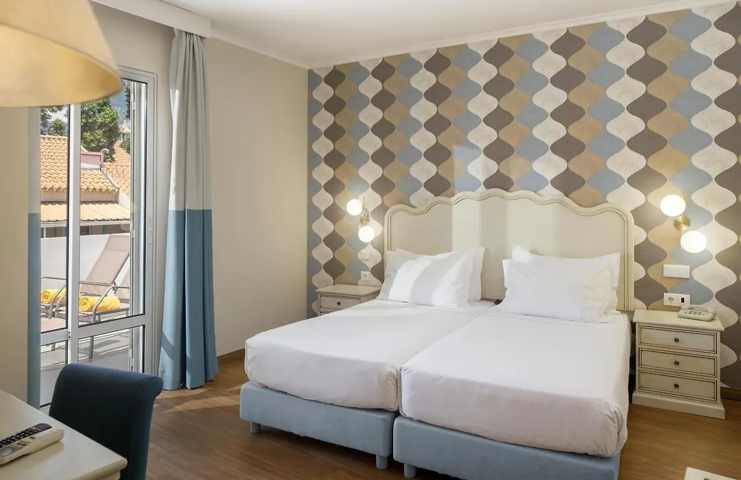 Hotel Madeira-1