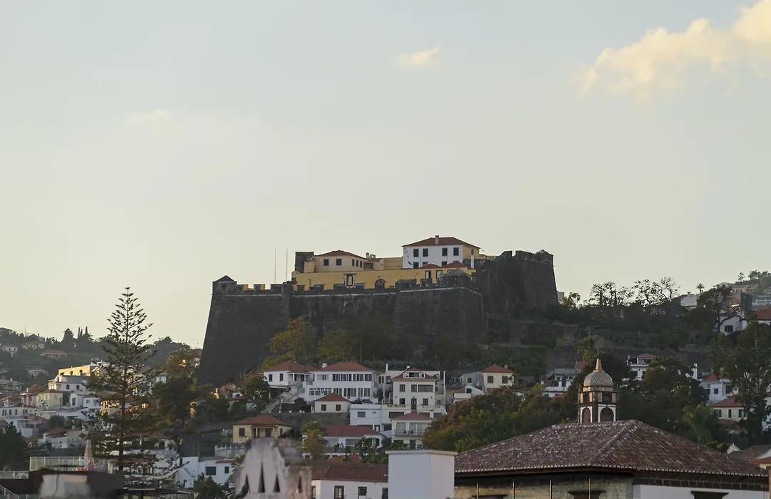 Faa Rentals 31 De Janeiro By An Island Apart-1
