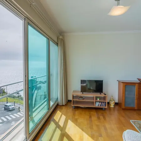 Flh Funchal Balcony Apartment With Sea View-3