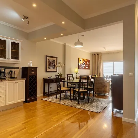 Stylish Apartment With Balcony And Amazing Views Over Funchal And The Sea-2