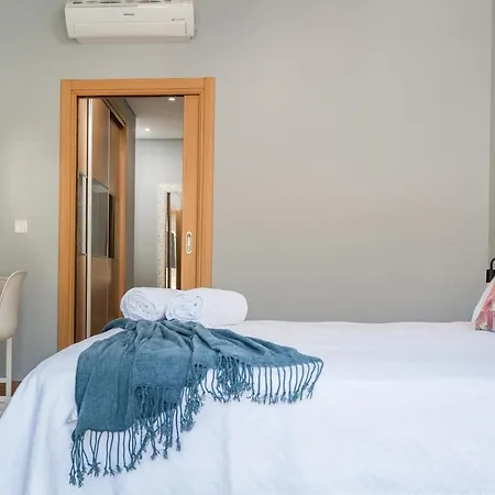 Luxurious Apartment Funchal - Casa Valentina - Rent2U, Lda-3