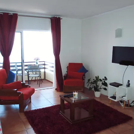Tranquil Ocean view apartment-2