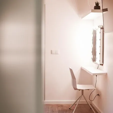 Rym Apartment - Madalenas-2