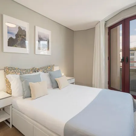 The Mountain Apartment By An Island Apart-3