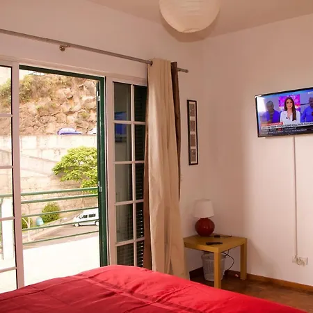 Ivone Madeira Guest House-3