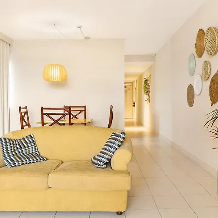 Cosy Apartment With Sea View-3