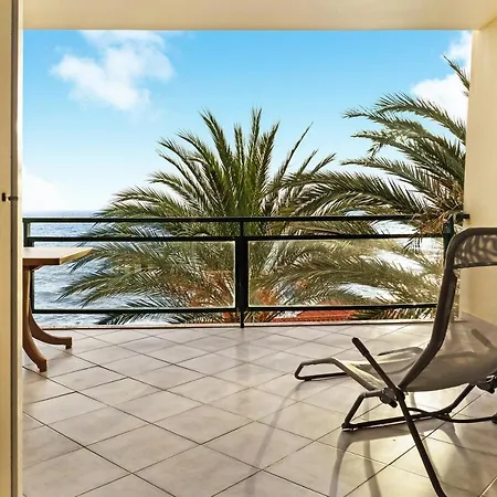 Cosy Apartment With Sea View-2