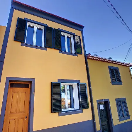 Casa Da Vista Mar By Lovelystay-3