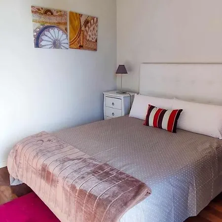 Lindas Holiday Apartment-3