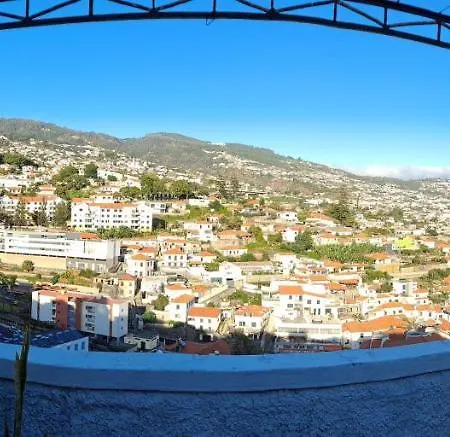 Chale Funchal - City View-2