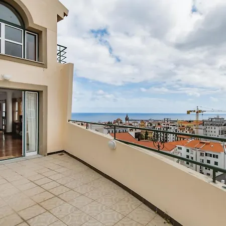 A Ver O Mar Rooms- Funchal City Center-2