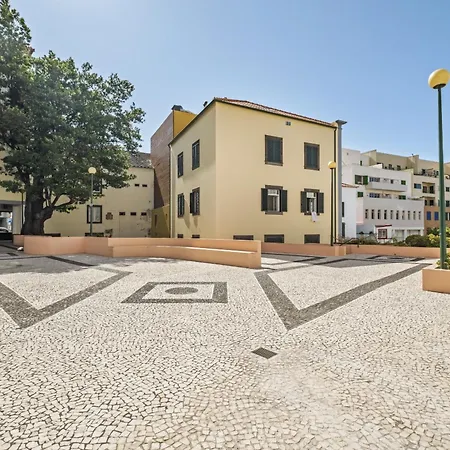 Pateo Do Carmo - By Wehost-3