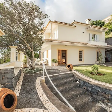 Casa Das Neves - By Wehost-3