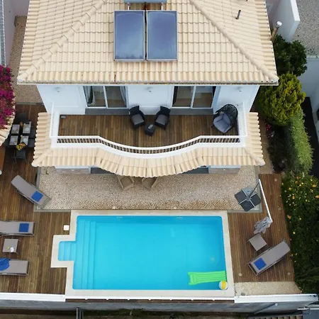 Villa Valentina By Lovelystay-2