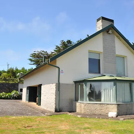 Luxury Villa Camelia. Mountains, Golf, Horses, Levada Walks.-3