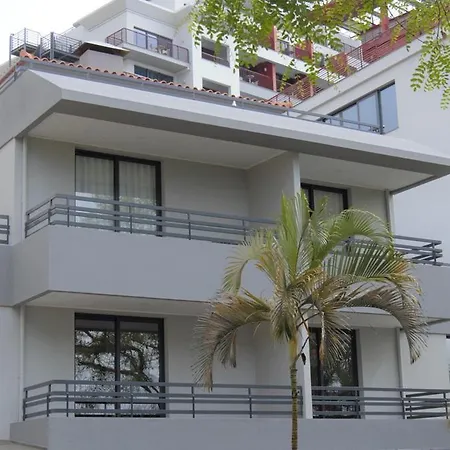 Apartamentos Turisticos Vitoria By Petit Hotels-3
