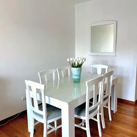 Ocean Pearl Apartment V-3