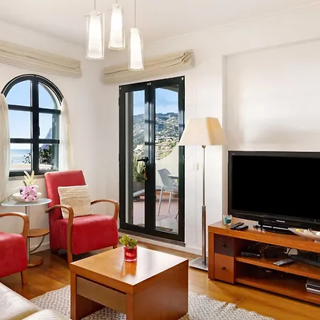 Luzias Apartment-3