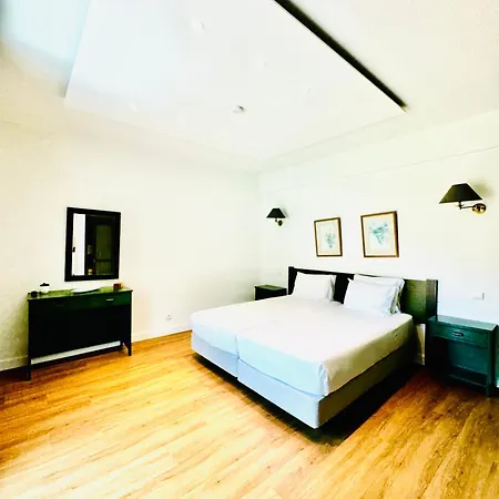 Vale Mar Guest-3