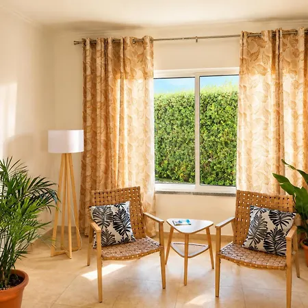 Villa Dos Anjos-3
