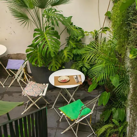 Jaca Hostel Funchal-3