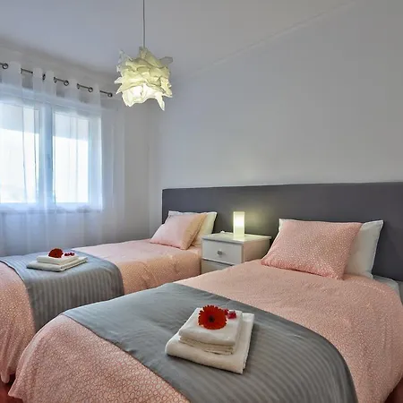 Golden Place Apartment-2