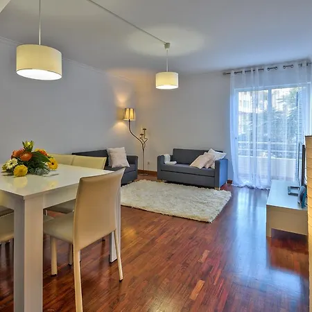 Golden Place Apartment-3