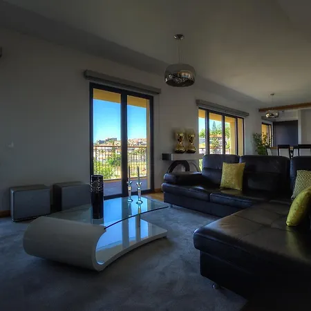 Living Funchal Apartment-3
