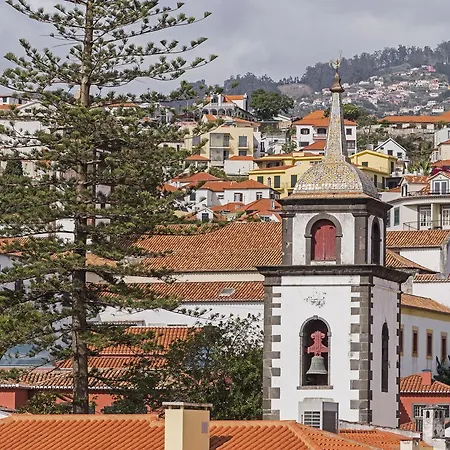 Downtown Funchal Apartments By An Island Apart-3