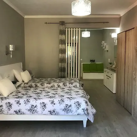 Studio'S House-2