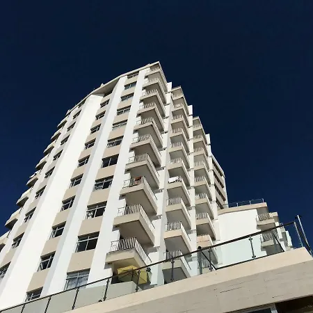 Apartamentos Do Mar Funchal-3