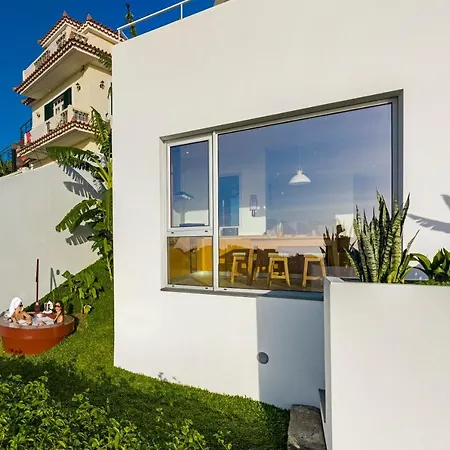 Casas Da Vargem Shared Swimming Pool By An Island Apart-2