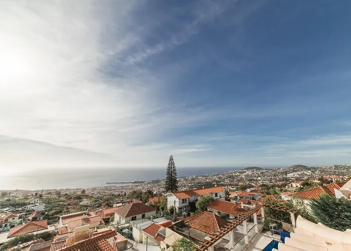 Villa Monte Palace II Funchal  with Pool