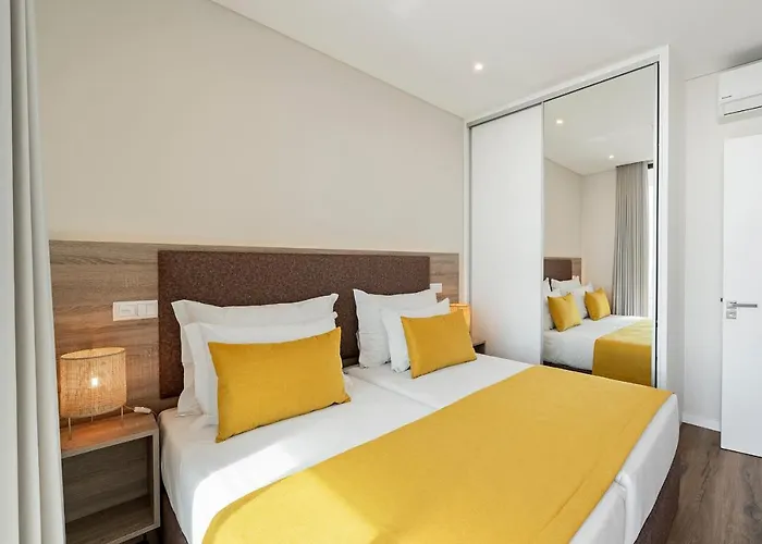Pet friendly Monumental Plaza By Petit Hotels Funchal 
