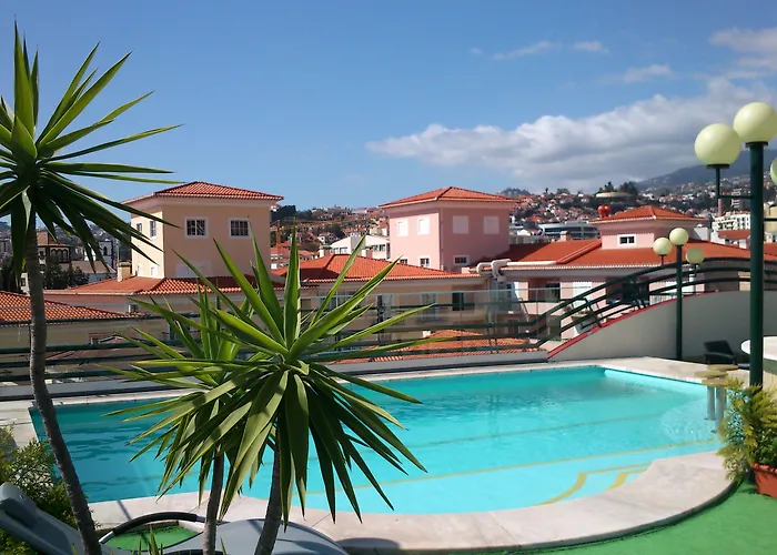 4 Star Hotels in Se, Funchal (Madeira)