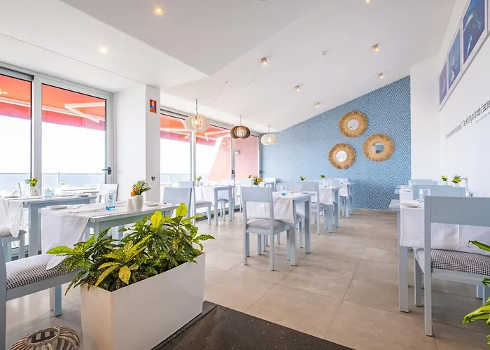 Hotels in Porto Moniz
